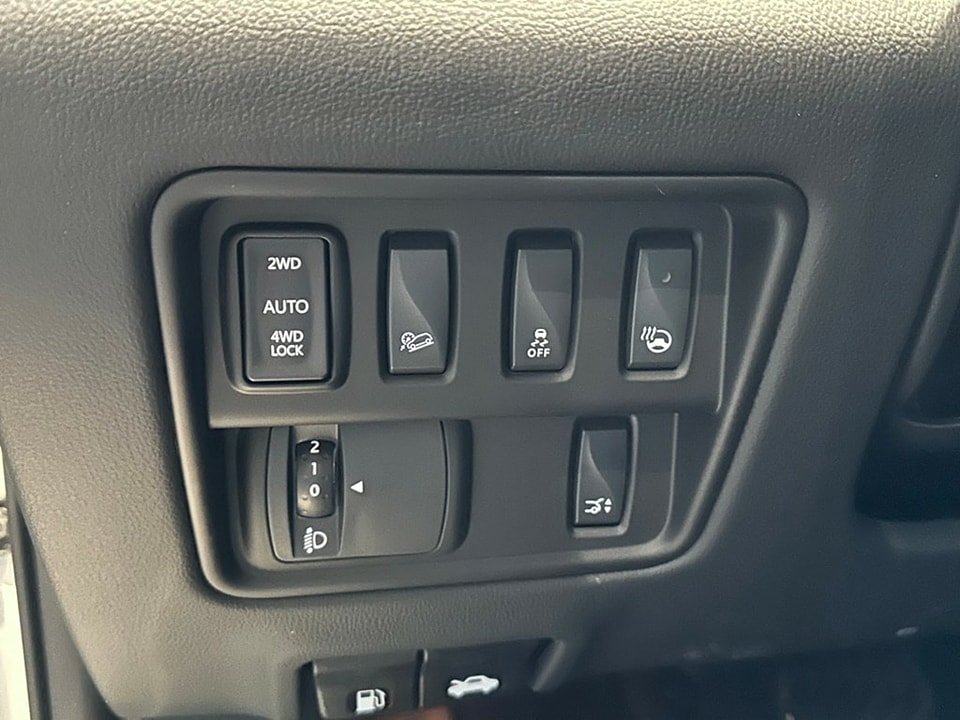 RENAULT Koleos 2.0 dCi Initiale Paris 4WD Xtronic CVT