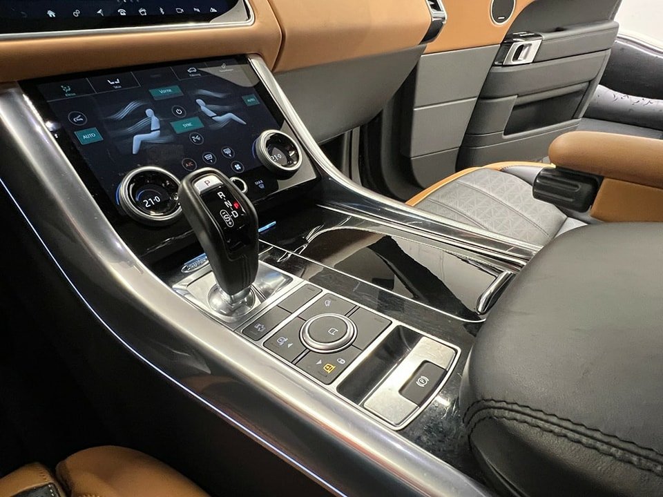 LAND ROVER Range Rover Sport D300 3.0D I6 MHEV AB Dynamic Automatic