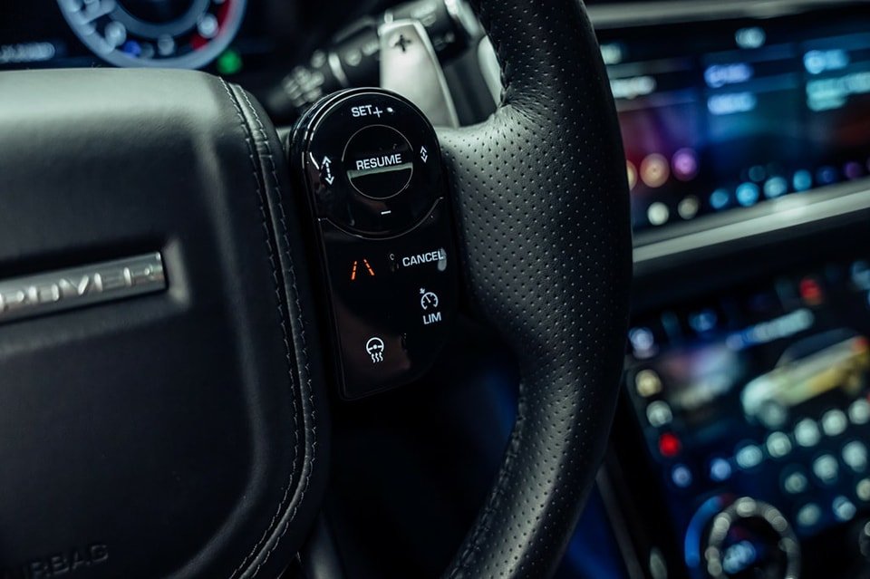 LAND ROVER Range Rover Velar SV Autobiography Dyn. Edition A