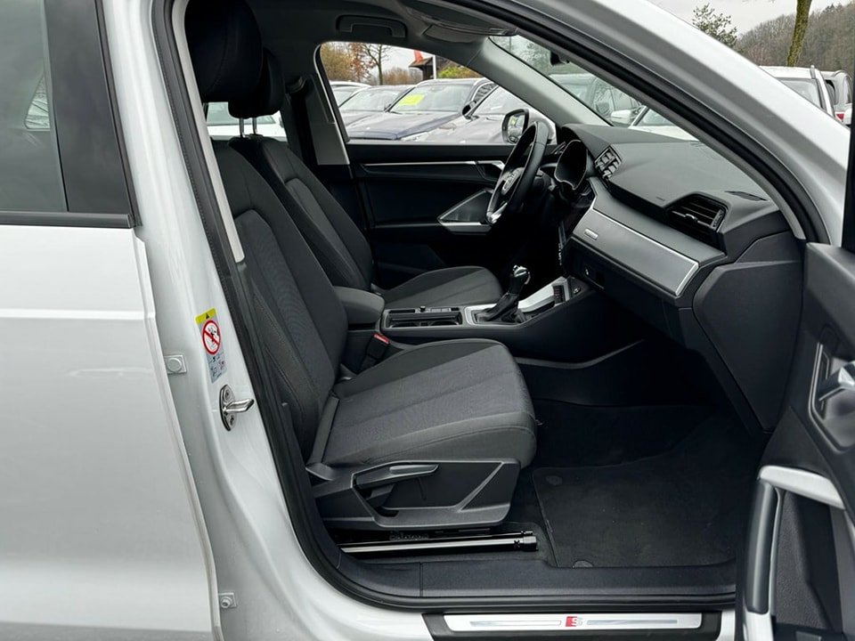 AUDI Q3 2.0 40 TDI S line quattro S-Tronic