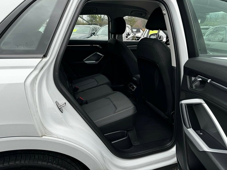 AUDI Q3 2.0 40 TDI S line quattro S-Tronic