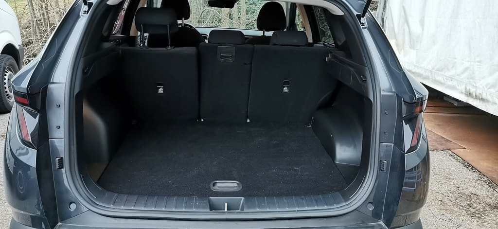 HYUNDAI Tucson 1.6 TGDI PHEV Amplia 4WD