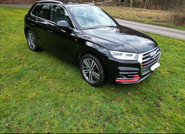 AUDI Q5 2.0 TDI quattro S-tronic