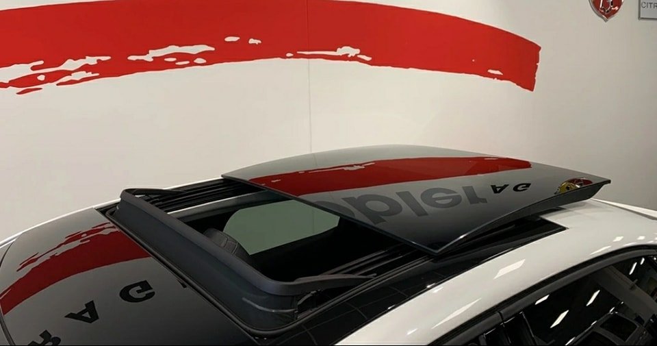 CITROEN C4 X 100 kW Shine VÉHICULE NEUF 50KM