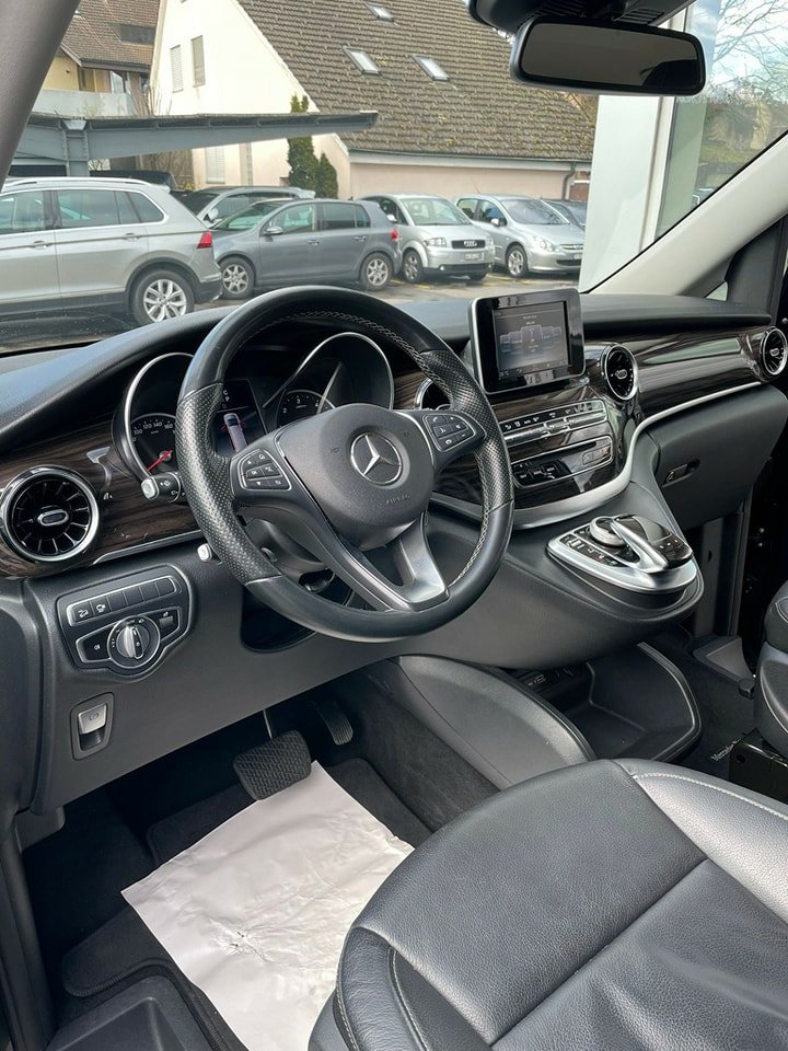 MERCEDES-BENZ V 250 d extralang Avantgarde 4Matic 9G-Tronic 8-Sitzer