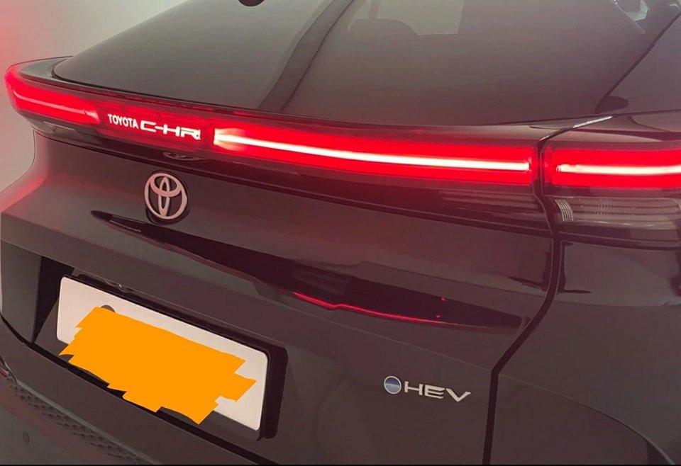 TOYOTA C-HR Plug-in Hybrid 2.0 HSD GR Sport Premiere