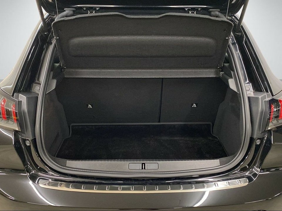 PEUGEOT 208 1.2 PureTech 130 GT Pack