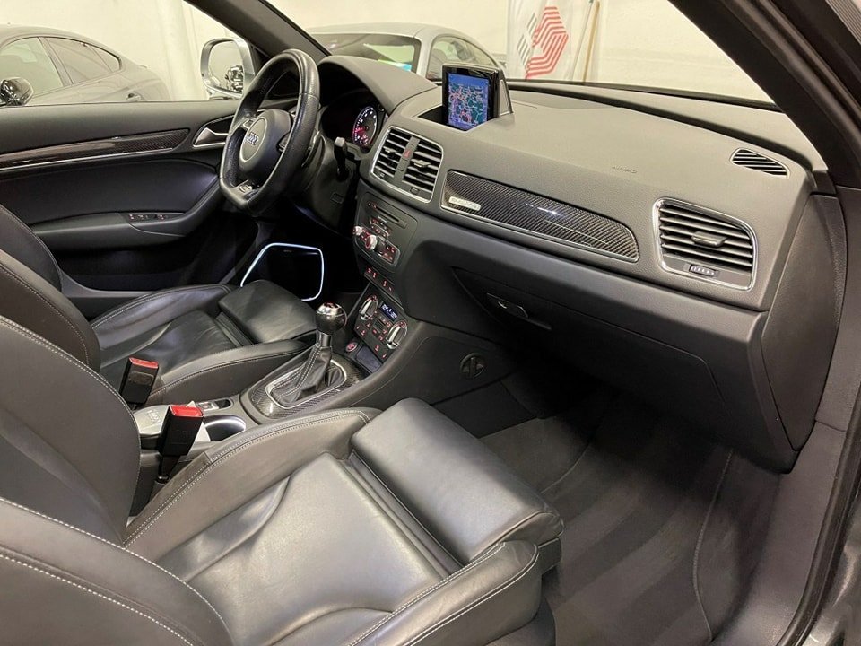 AUDI RS Q3 2.5 TFSI quattro S-tronic 2014