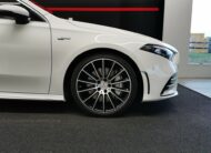 MERCEDES-BENZ A 35 AMG 4Matic Speedshift 19 pouces FULL OPTIONS