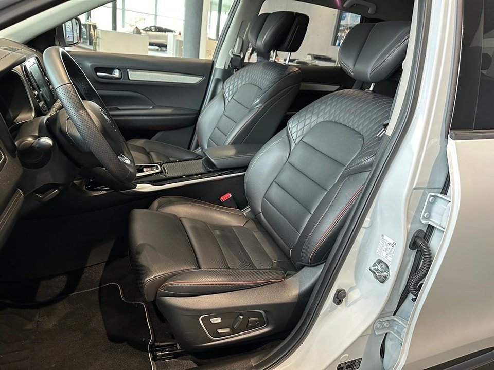 RENAULT Koleos 2.0 dCi Initiale Paris 4WD Xtronic CVT