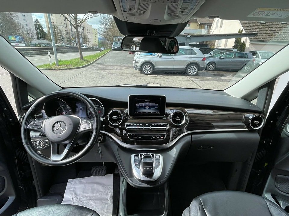 MERCEDES-BENZ V 250 d extralang Avantgarde 4Matic 9G-Tronic 8-Sitzer