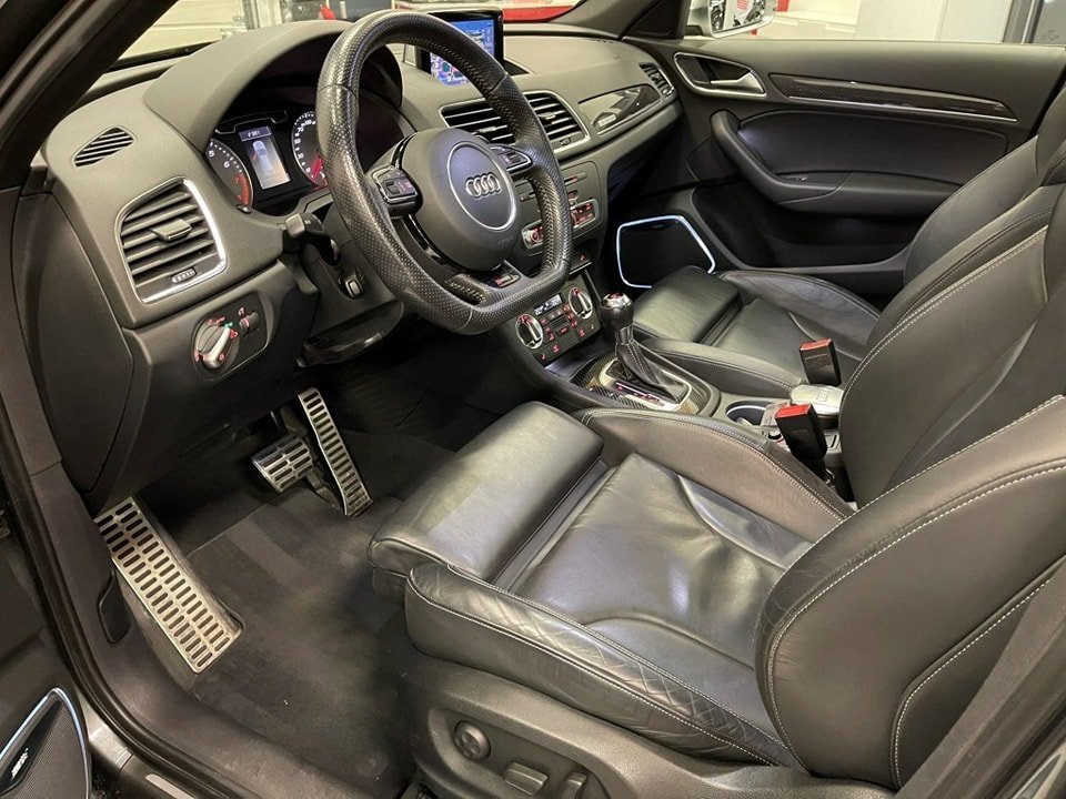 AUDI RS Q3 2.5 TFSI quattro S-tronic 2014