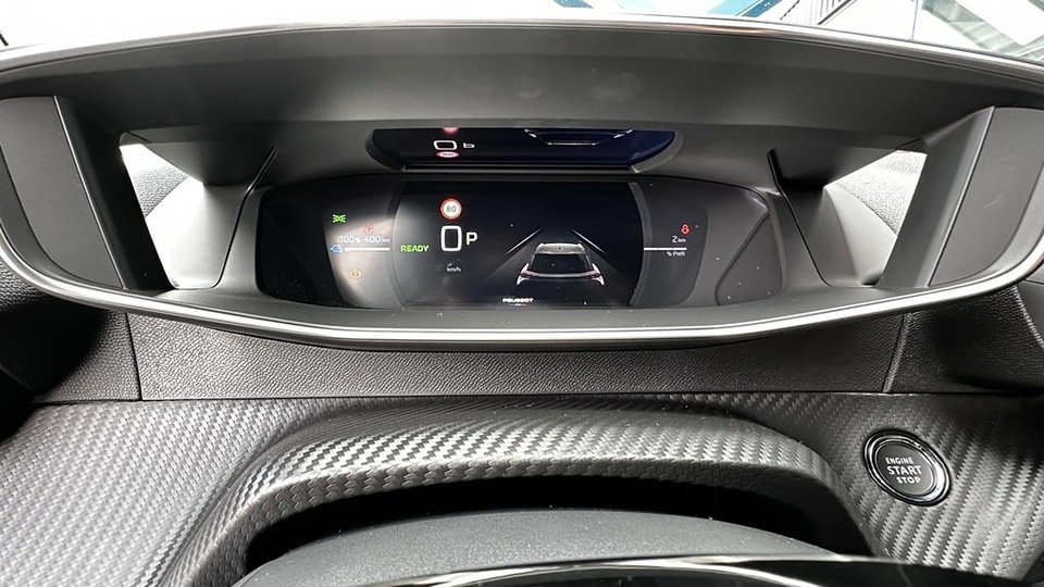 PEUGEOT 2008 e-GT NEUF 15KM