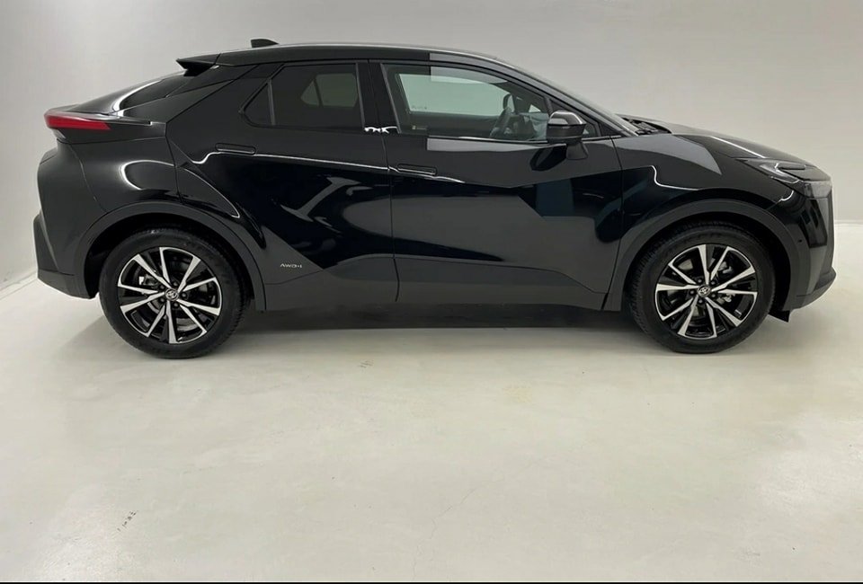 TOYOTA C-HR Hybrid 2.0 HSD Trend AWD-i NEUF 20KM