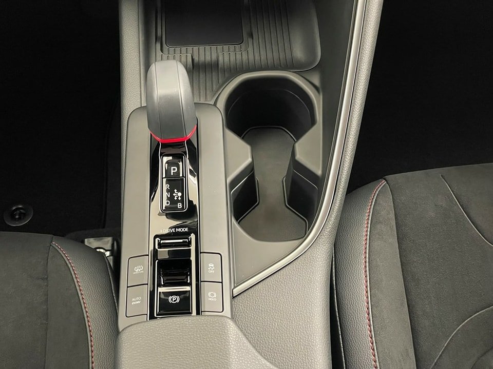 TOYOTA C-HR Plug-in Hybrid 2.0 HSD GR Sport Premiere