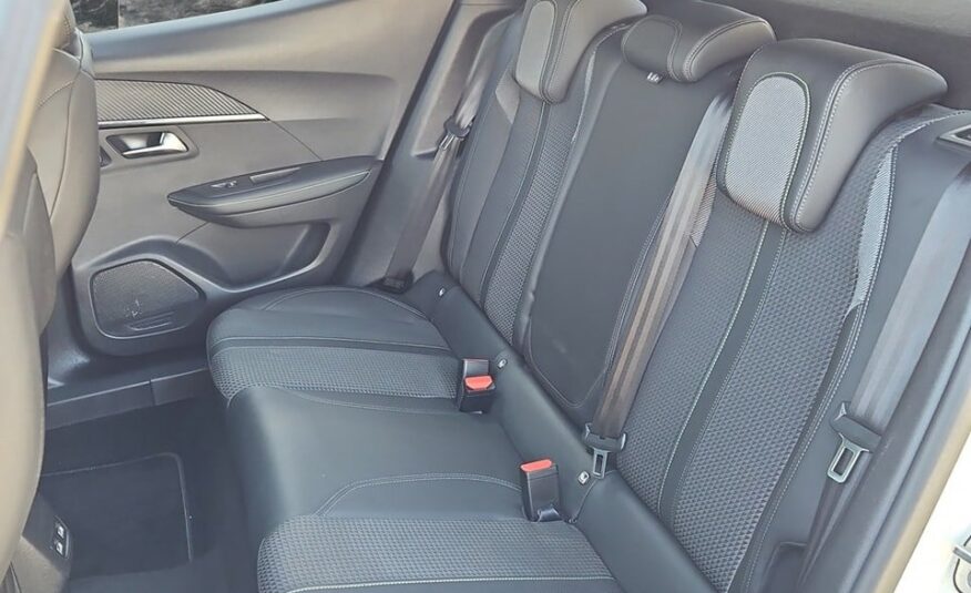 PEUGEOT 2008 1.2 PureTech GT Line EAT8
