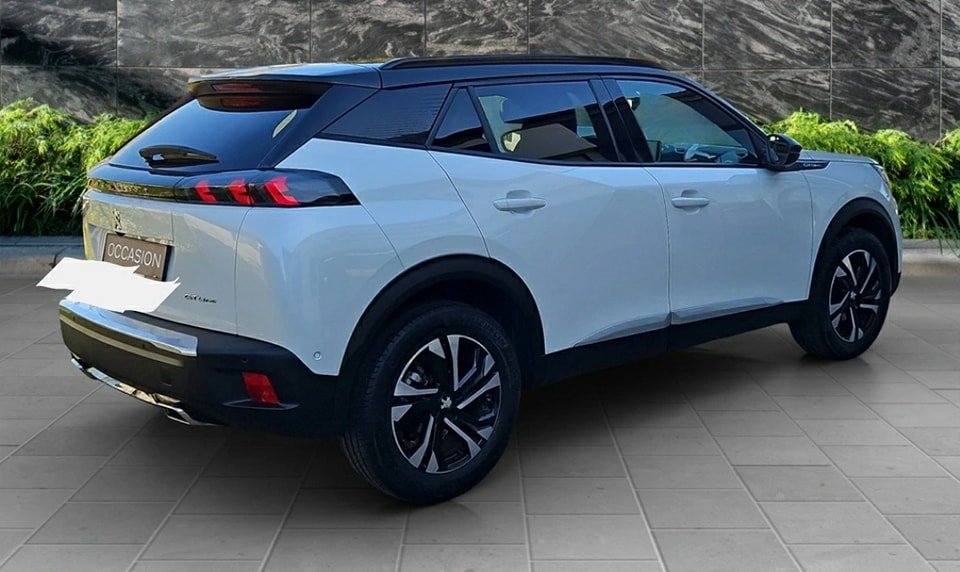 PEUGEOT 2008 1.2 PureTech GT Line EAT8