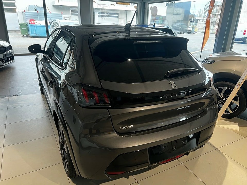 PEUGEOT 208 1.2 PureTech GT EAT8 NEUF 1KM