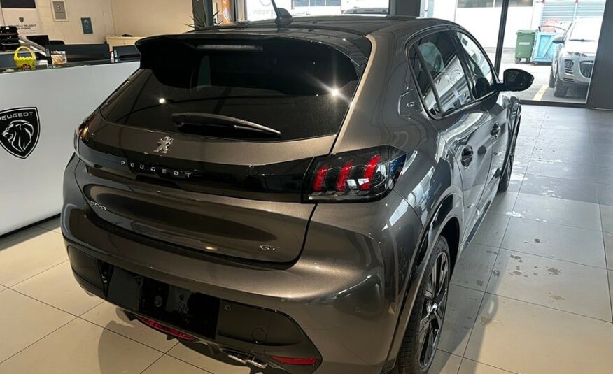 PEUGEOT 208 1.2 PureTech GT EAT8 NEUF 1KM