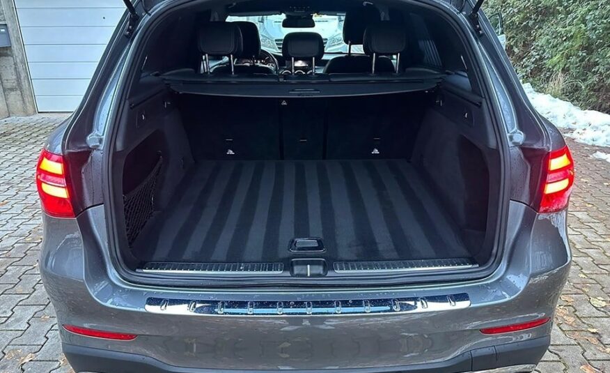 MERCEDES-BENZ GLC 250 d AMG Line 4Matic 9G-Tronic
