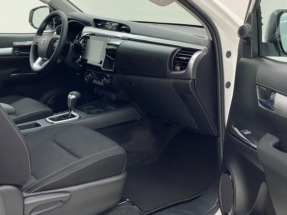 TOYOTA HI-LUX Extra Cab 2.4 D 150 Style AWD 2024