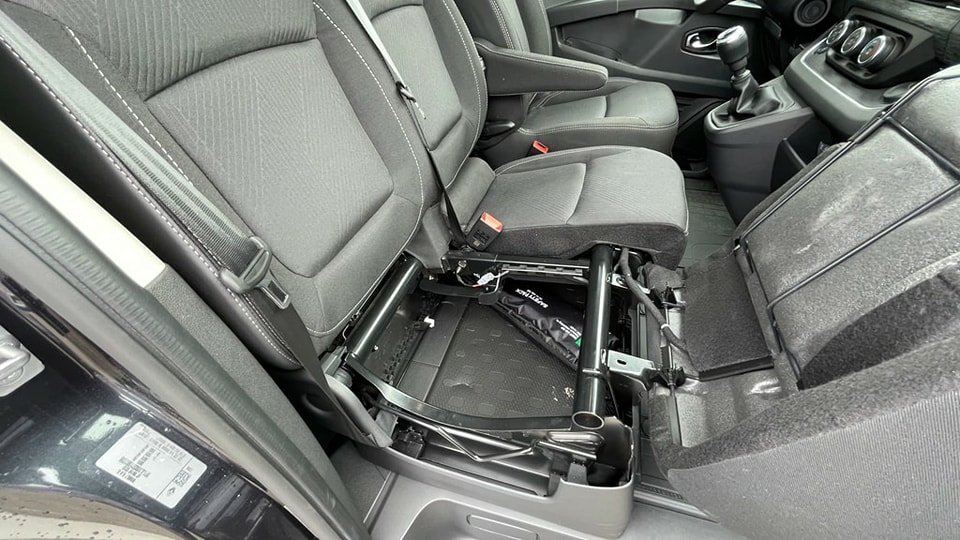 RENAULT Trafic Grand Passenger 2.0 dCi Blue 150 techno 2023