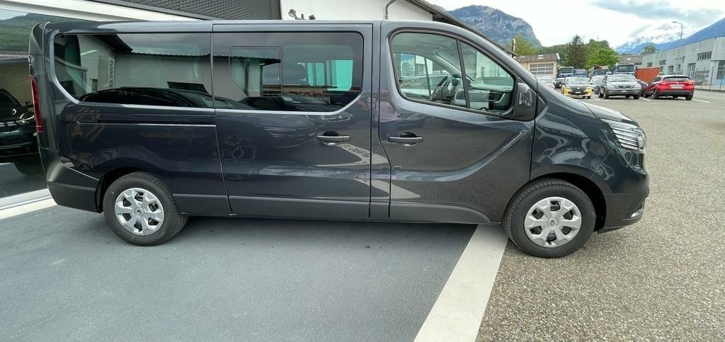 RENAULT Trafic Grand Passenger 2.0 dCi Blue 150 techno 2023
