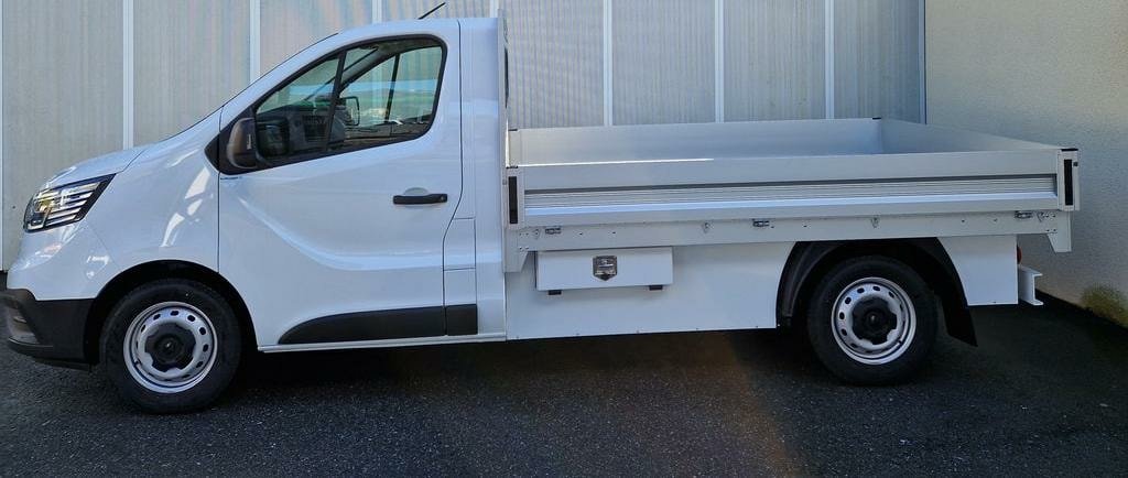 RENAULT Trafic 2.0 Bleu dCi 150 Pro+ Pont Fixe Business L2H1 NEUF