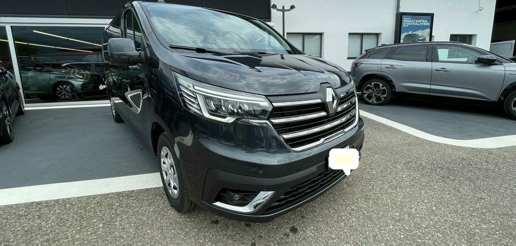 RENAULT Trafic Grand Passenger 2.0 dCi Blue 150 techno 2023