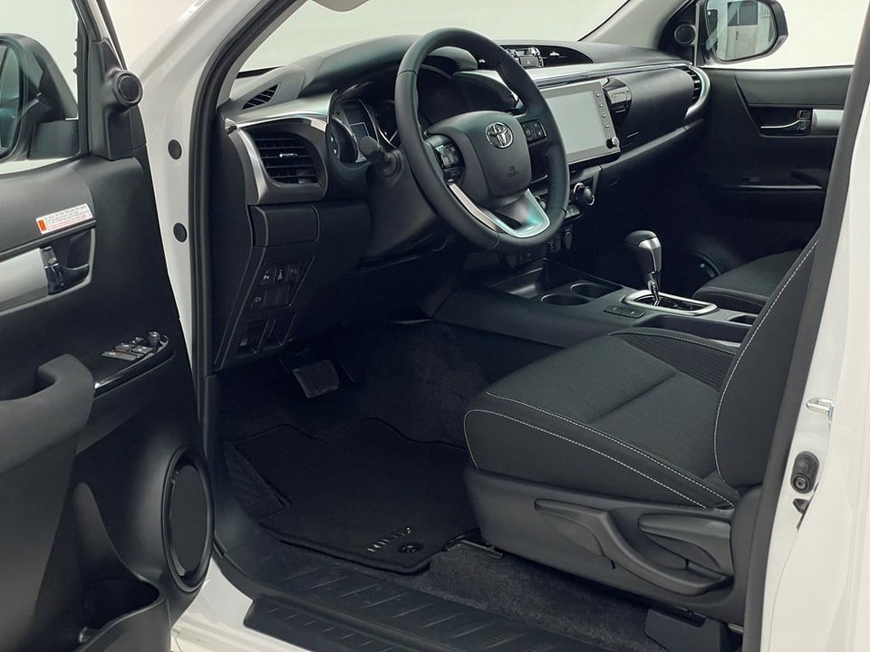 TOYOTA HI-LUX Extra Cab 2.4 D 150 Style AWD 2024