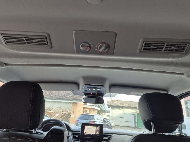 RENAULT Trafic Passenger & Spaceclass SPACECLASS Blue dCi 170 EDC NEUF