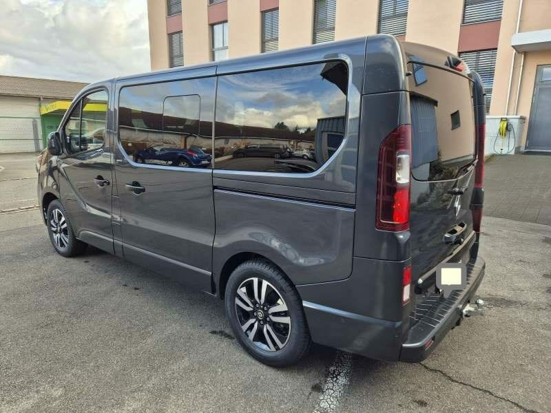 RENAULT Trafic Passenger & Spaceclass SPACECLASS Blue dCi 170 EDC NEUF