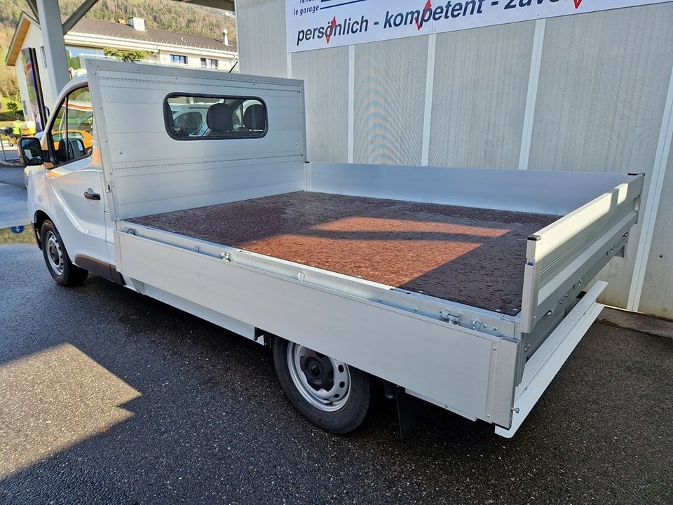 RENAULT Trafic 2.0 Bleu dCi 150 Pro+ Pont Fixe Business L2H1 NEUF