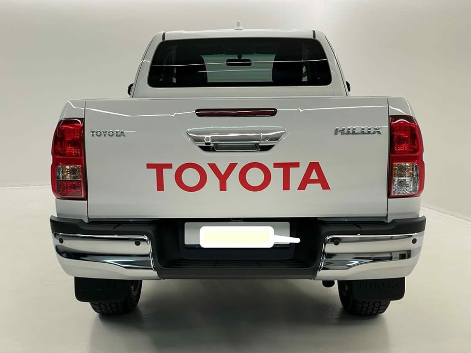 TOYOTA HI-LUX Extra Cab 2.4 D 150 Style AWD 2024