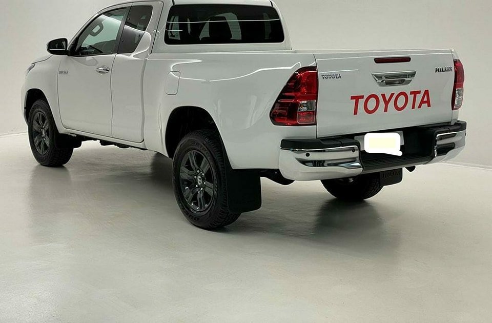 TOYOTA HI-LUX Extra Cab 2.4 D 150 Style AWD 2024