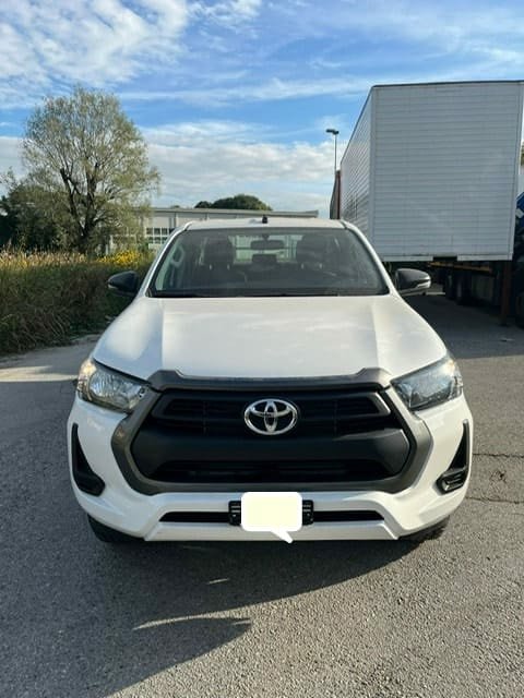 TOYOTA Hilux 2.4D-4D Comfort Double Cab 4×4 2024