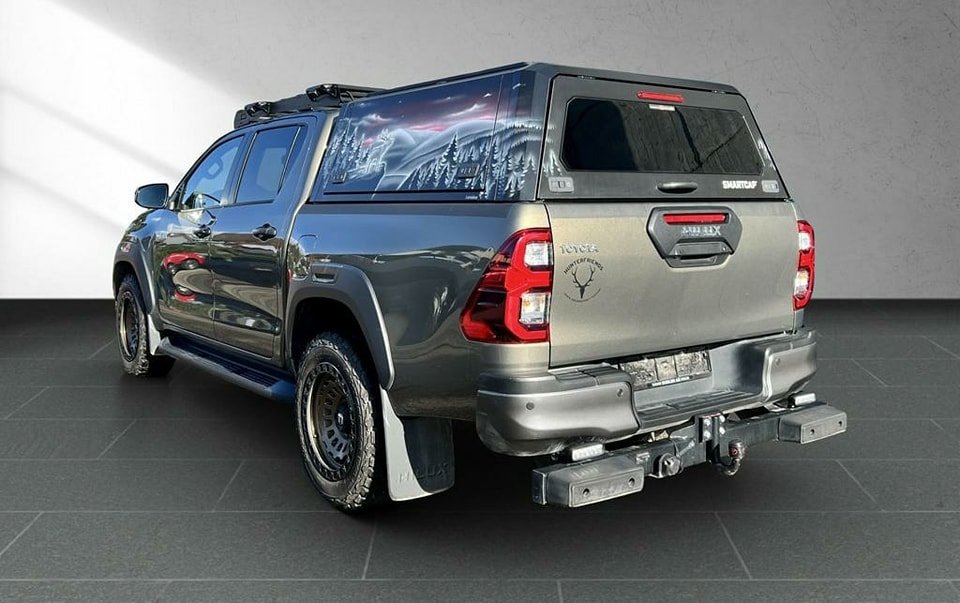 TOYOTA HI-LUX Hilux Double Cab.-Pick-up 2.8 D-4D 204 Invincible 2023