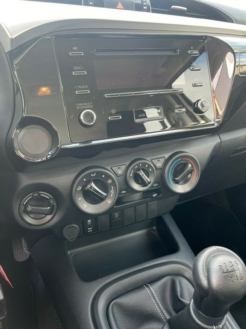 TOYOTA Hilux 2.4D-4D Comfort Double Cab 4×4 2024