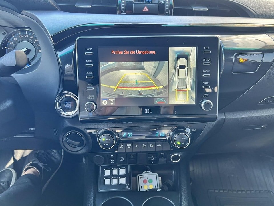 TOYOTA HI-LUX Hilux Double Cab.-Pick-up 2.8 D-4D 204 Invincible 2023