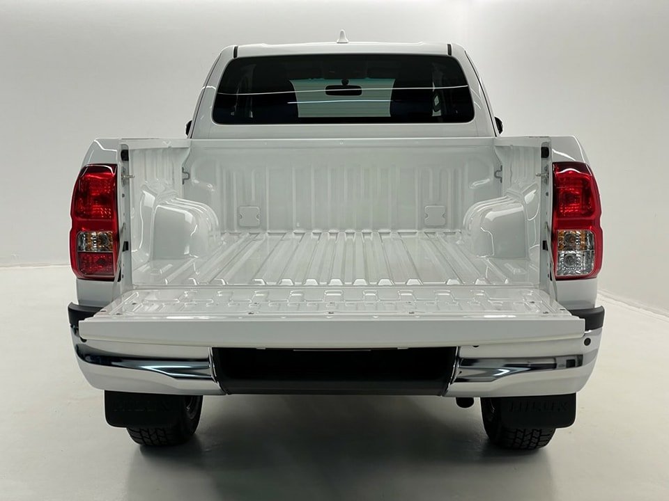 TOYOTA HI-LUX Extra Cab 2.4 D 150 Style AWD 2024